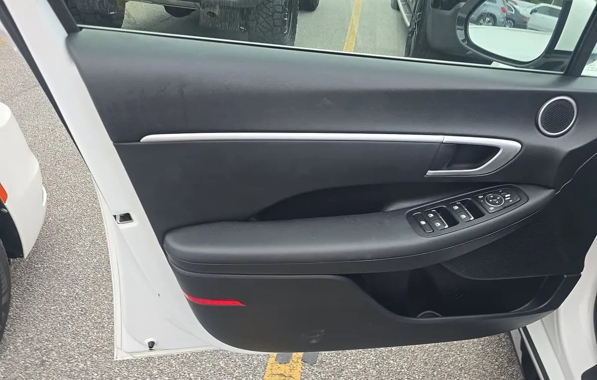 2025 HYUNDAI SONATA SEL 6