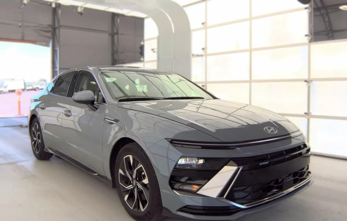 2025 HYUNDAI SONATA SEL 4