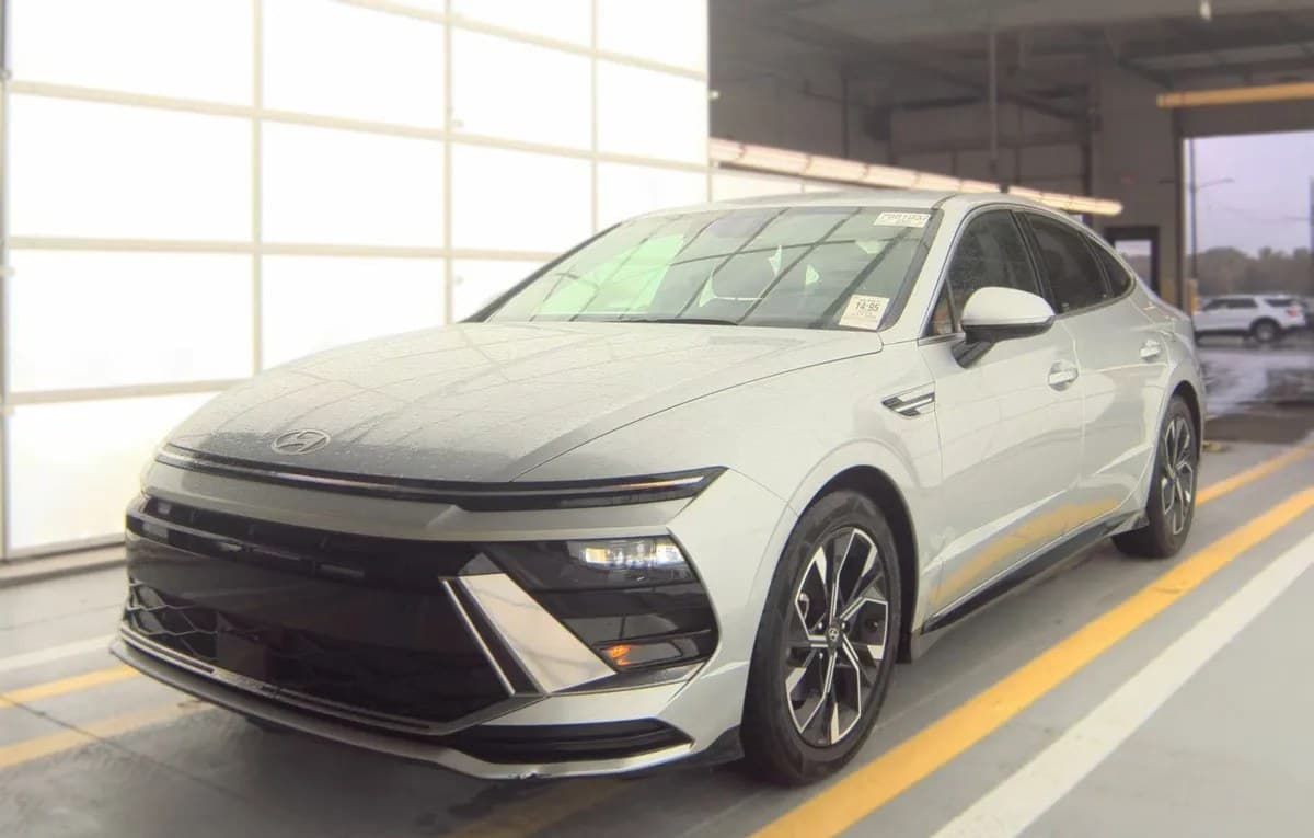 2025 HYUNDAI SONATA SEL 2