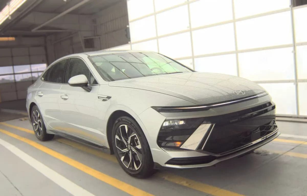 2025 HYUNDAI SONATA SEL 4