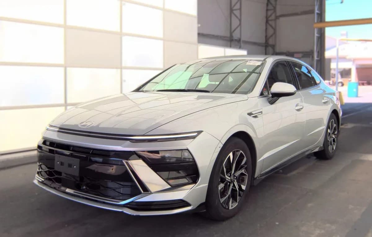 2025 HYUNDAI SONATA SEL 2
