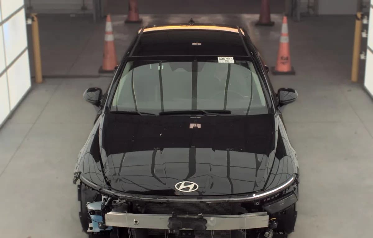 2025 HYUNDAI SONATA SEL 3