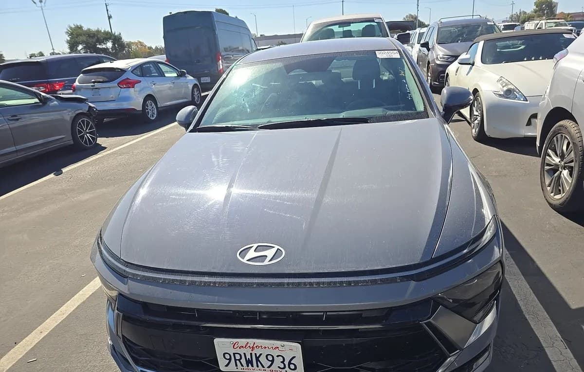 2025 HYUNDAI SONATA SEL 3