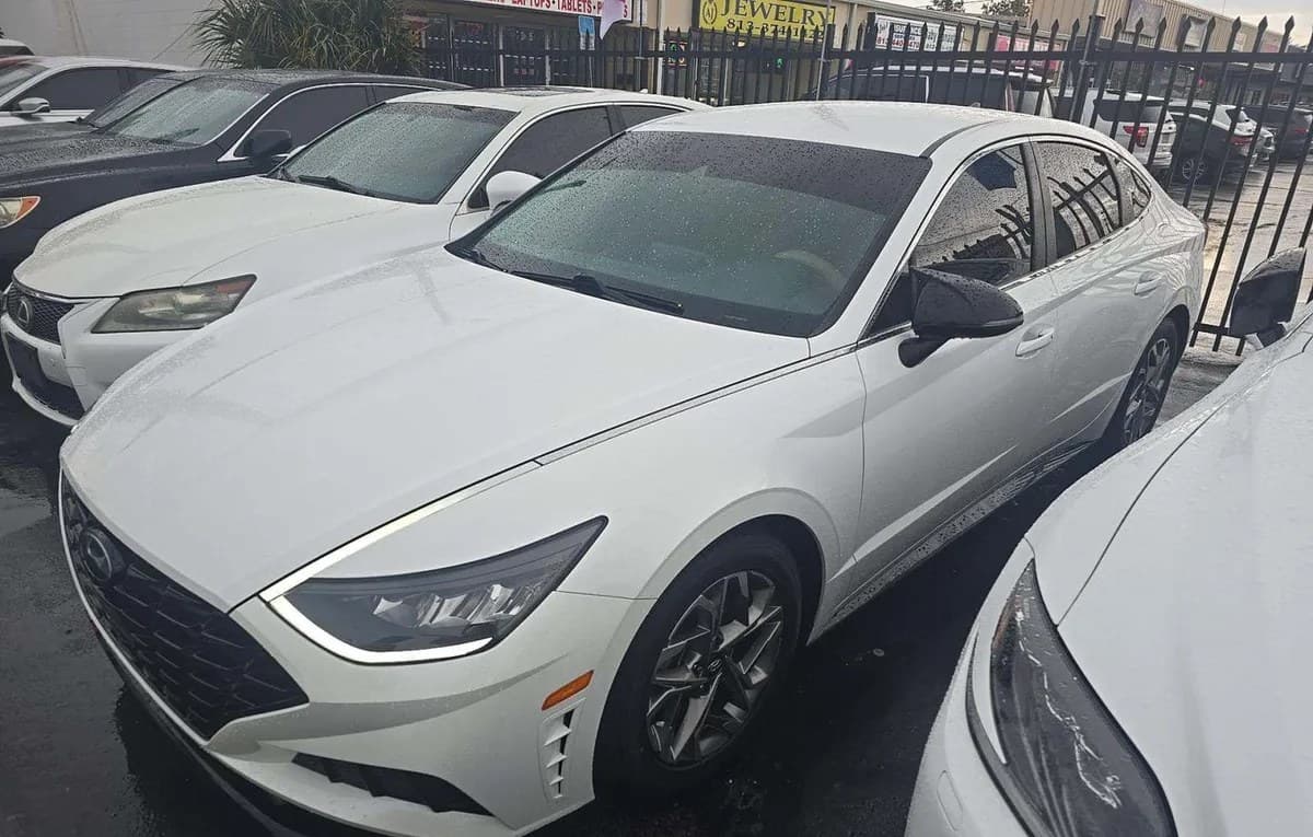 2021 HYUNDAI SONATA SEL 2