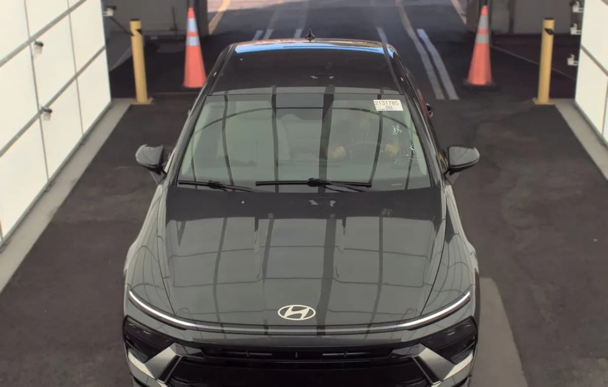 2025 HYUNDAI SONATA SEL 3