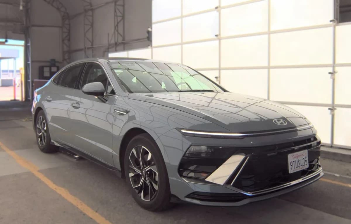 2025 HYUNDAI SONATA SEL 4