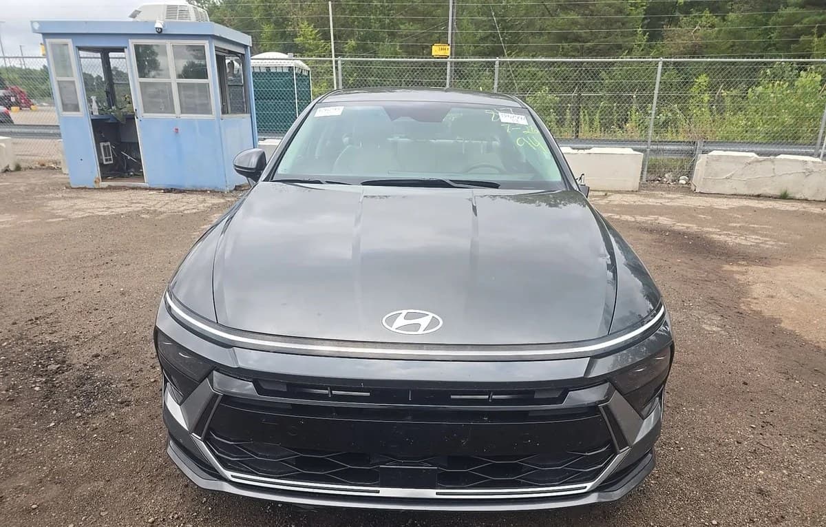 2025 HYUNDAI SONATA SEL 3