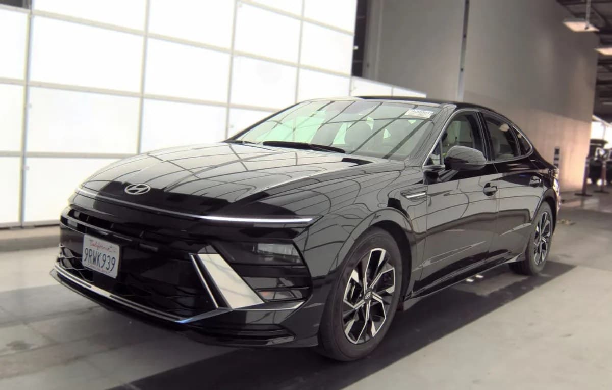 2025 HYUNDAI SONATA SEL 2