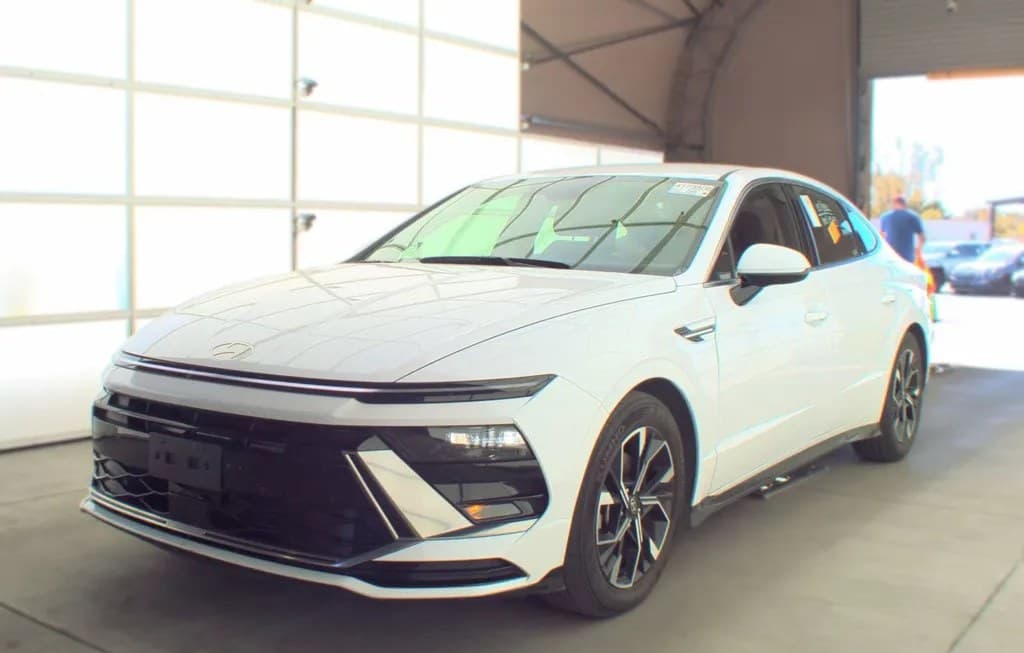 2025 HYUNDAI SONATA SEL 1