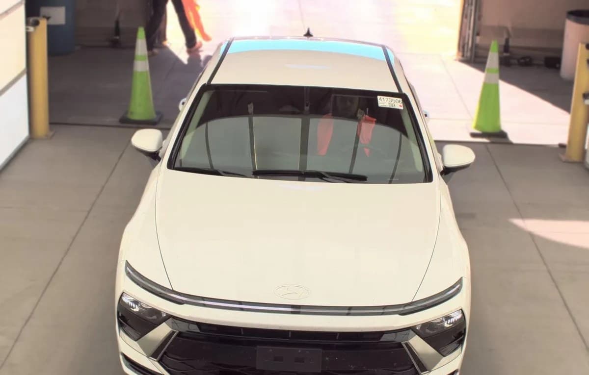 2025 HYUNDAI SONATA SEL 3