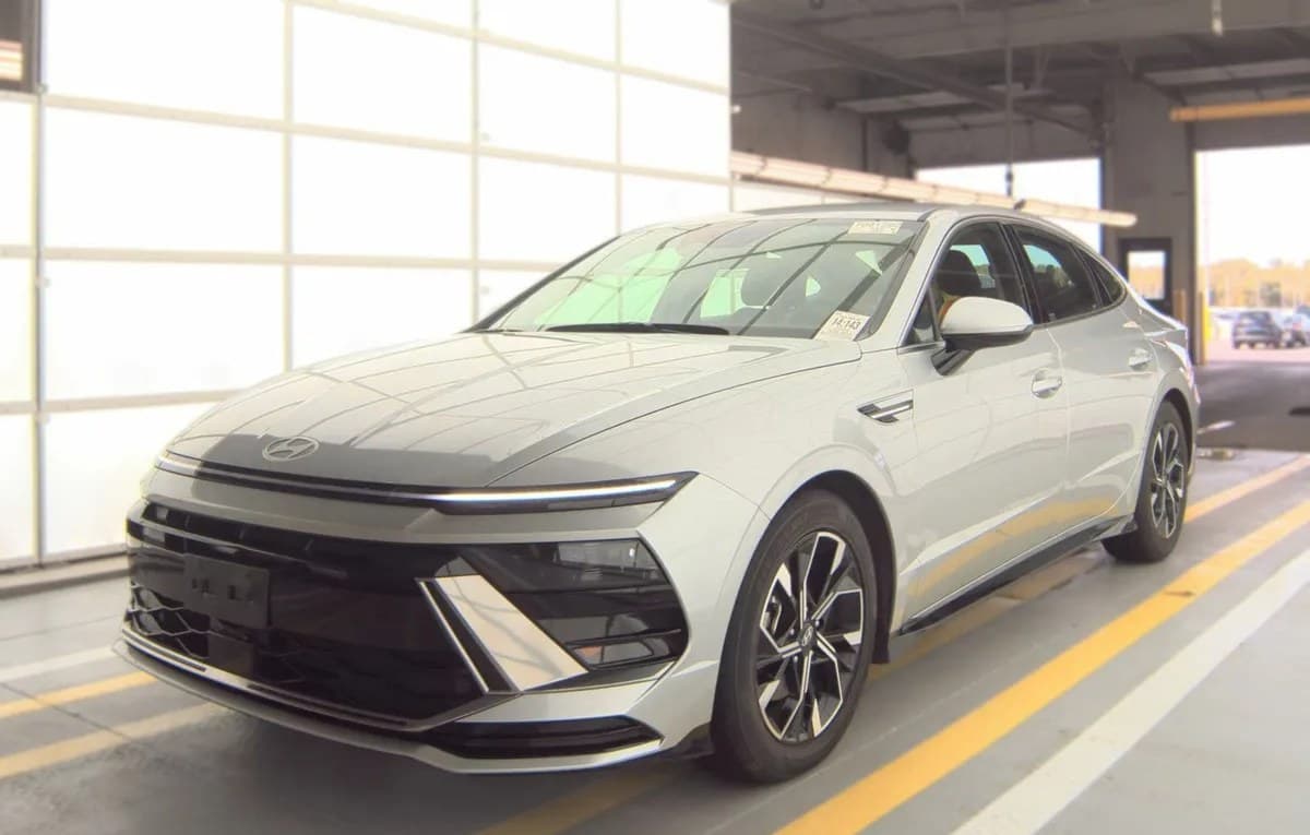 2025 HYUNDAI SONATA SEL 2