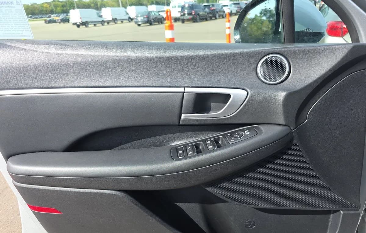 2025 HYUNDAI SONATA SEL 6