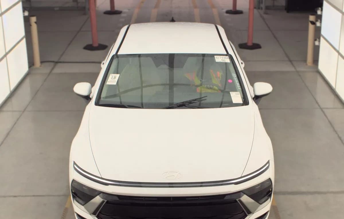 2025 HYUNDAI SONATA SEL 3