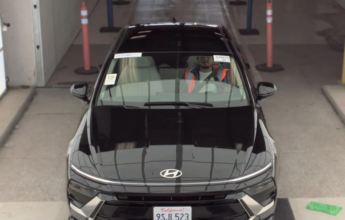 2025 HYUNDAI SONATA SEL 3