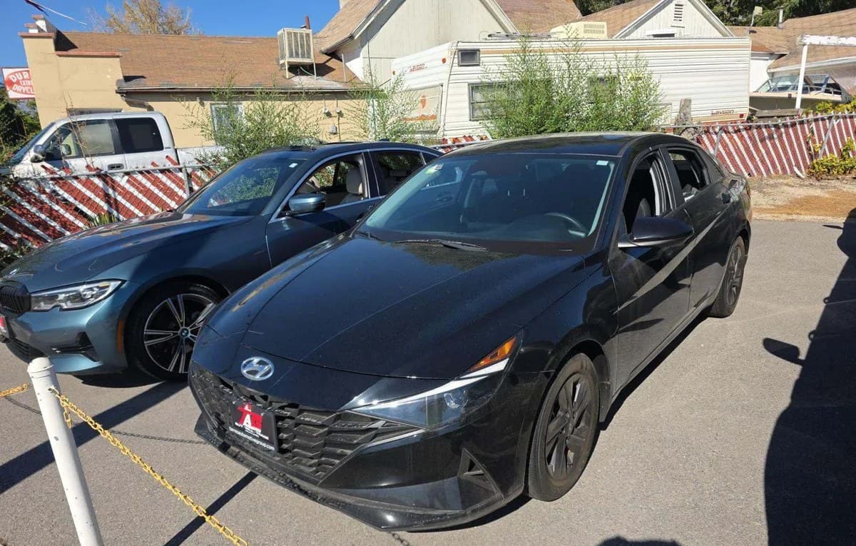 2021 HYUNDAI ELANTRA SEL 2