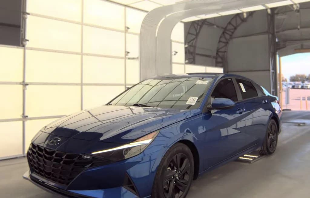 2023 HYUNDAI ELANTRA SEL