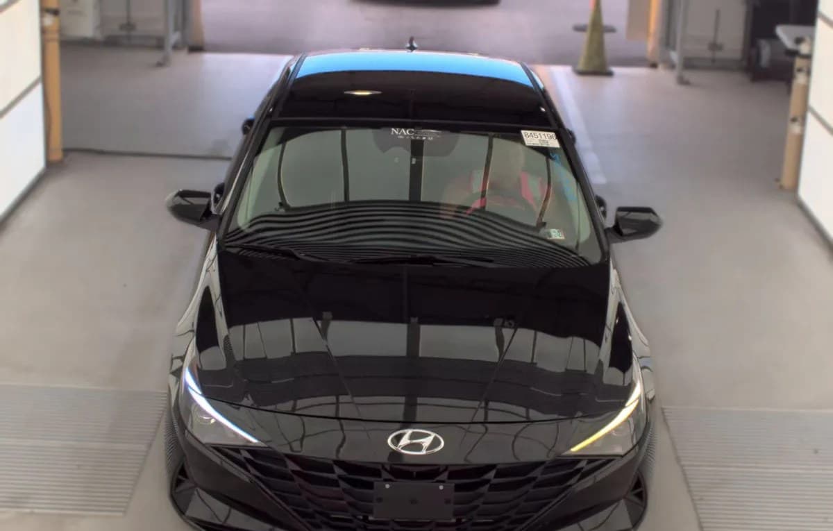 2023 HYUNDAI ELANTRA SEL 3