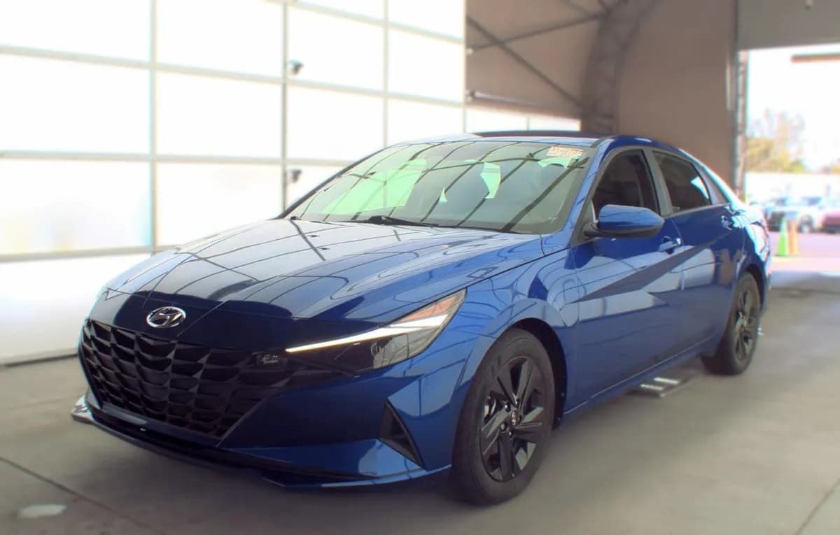 2023 HYUNDAI ELANTRA SEL 2