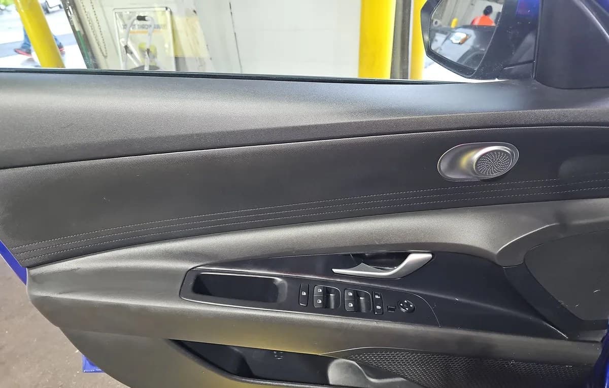 2023 HYUNDAI ELANTRA SEL 6