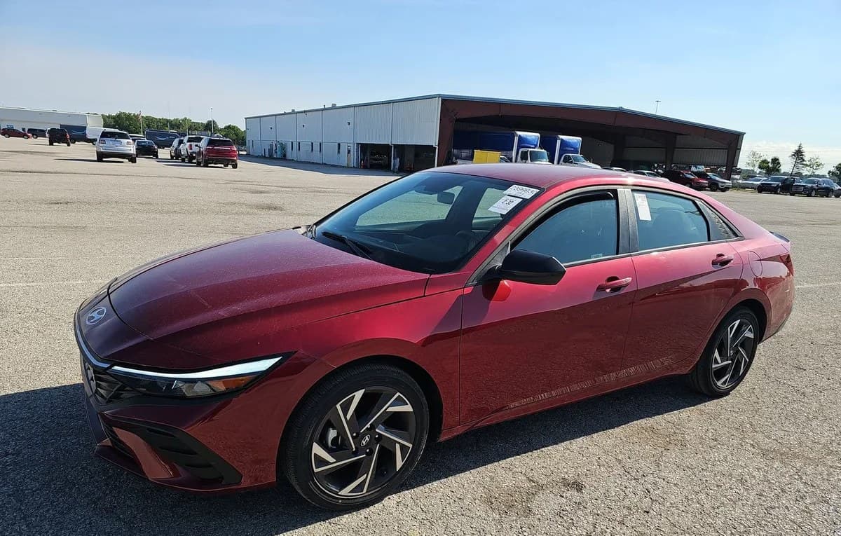 2025 HYUNDAI ELANTRA SEL Sport 2