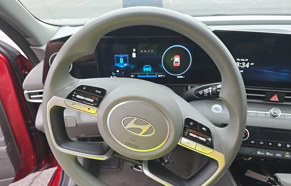 2024 HYUNDAI ELANTRA SEL 7