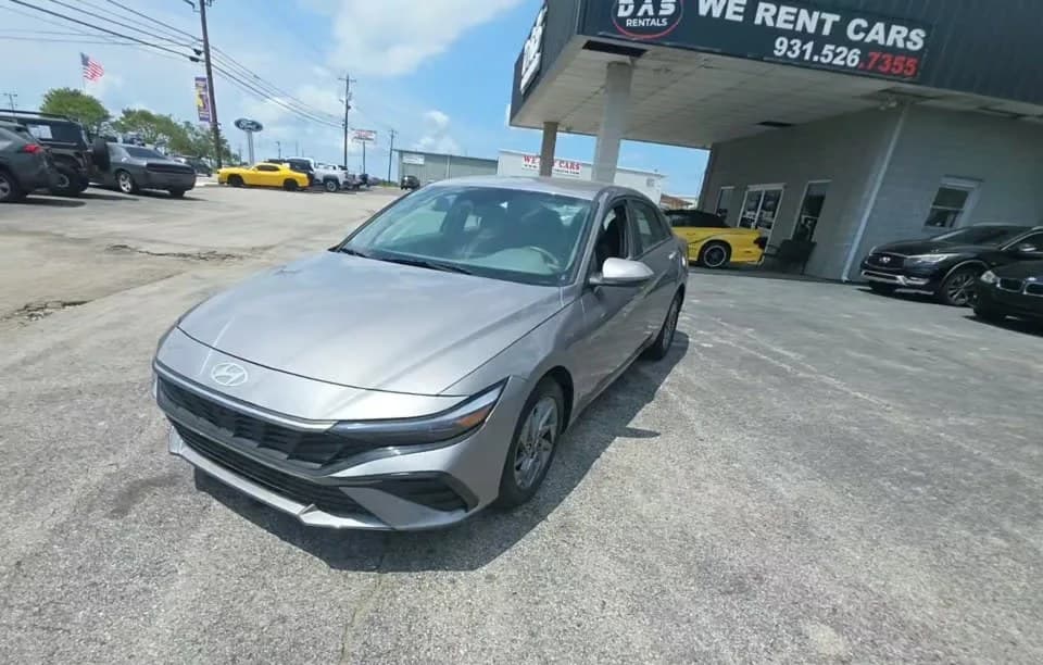 2024 HYUNDAI ELANTRA SEL