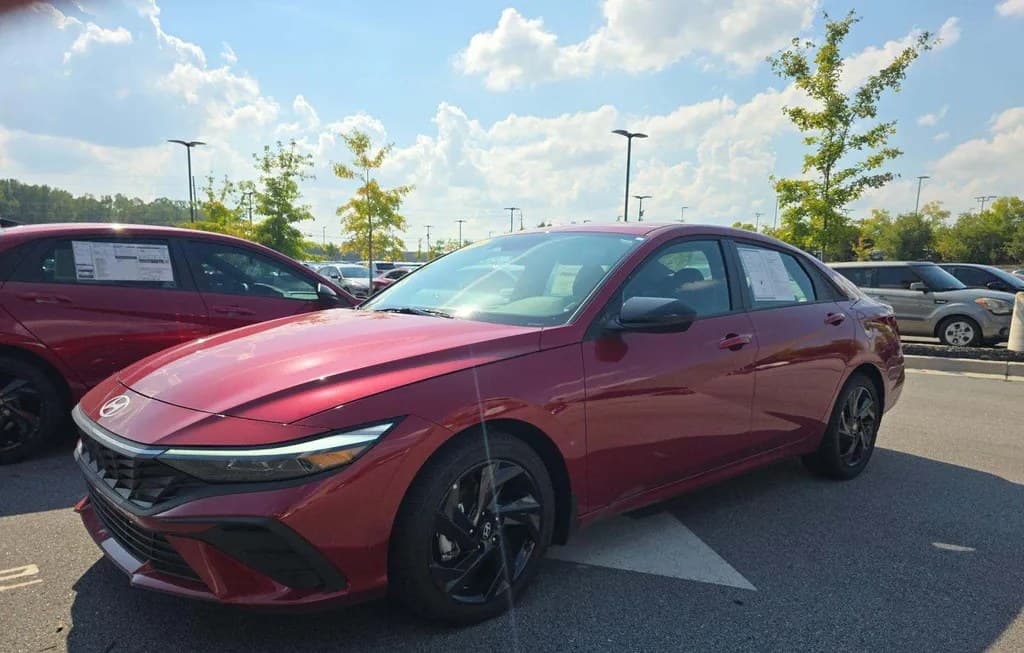 2026 HYUNDAI ELANTRA SEL SPORT