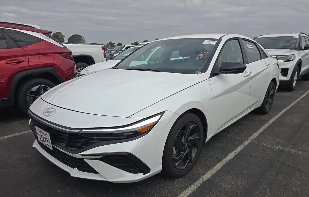 2026 HYUNDAI ELANTRA SEL SPORT