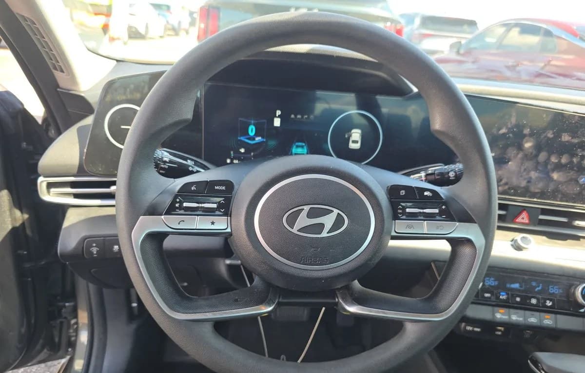 2024 HYUNDAI ELANTRA SEL 7