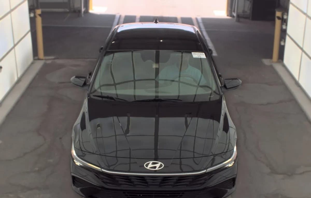 2024 HYUNDAI ELANTRA SEL 3