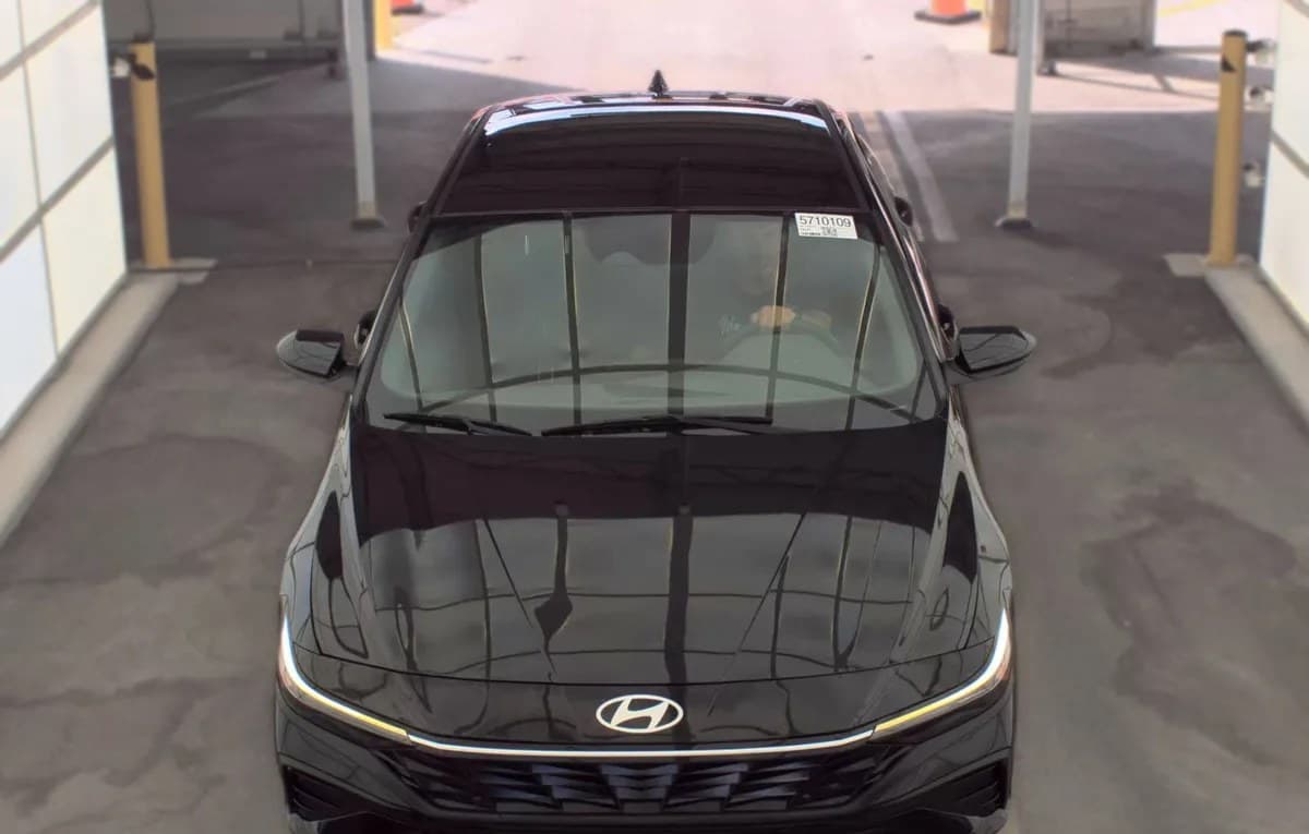 2024 HYUNDAI ELANTRA SEL 3