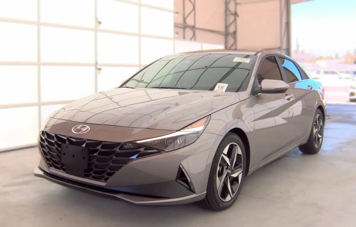 2023 HYUNDAI ELANTRA Limited 2