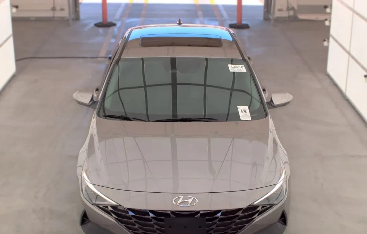 2023 HYUNDAI ELANTRA Limited 3