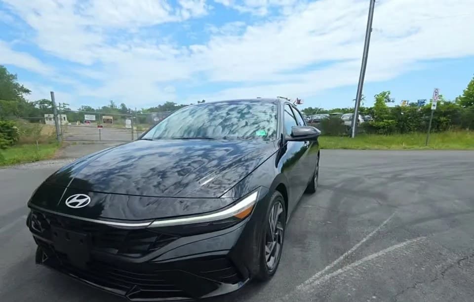 2024 HYUNDAI ELANTRA LIMITED
