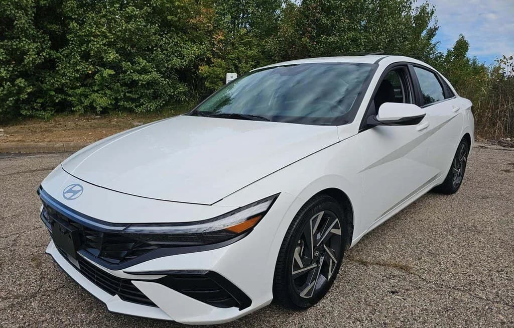 2025 HYUNDAI ELANTRA LIMITED