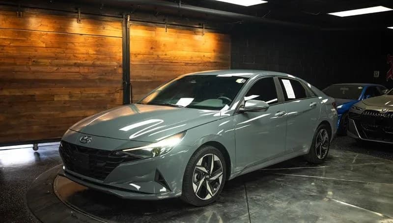 2023 HYUNDAI ELANTRA SEL 3