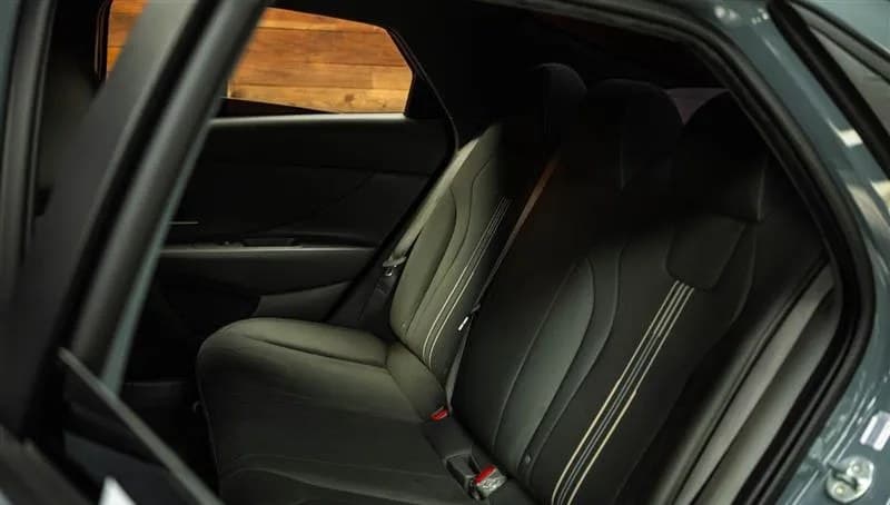 2023 HYUNDAI ELANTRA SEL 7
