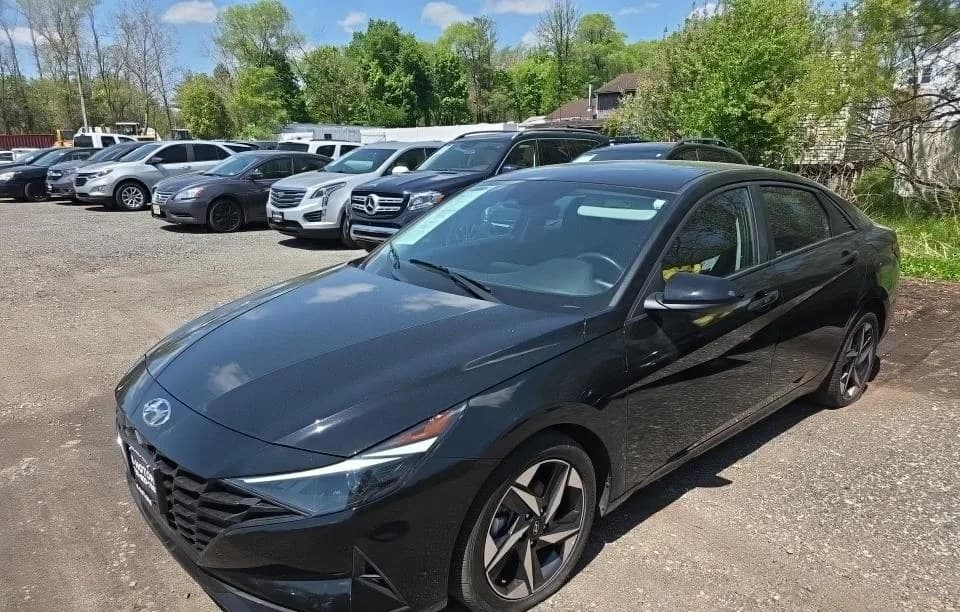 2023 HYUNDAI ELANTRA SEL 2