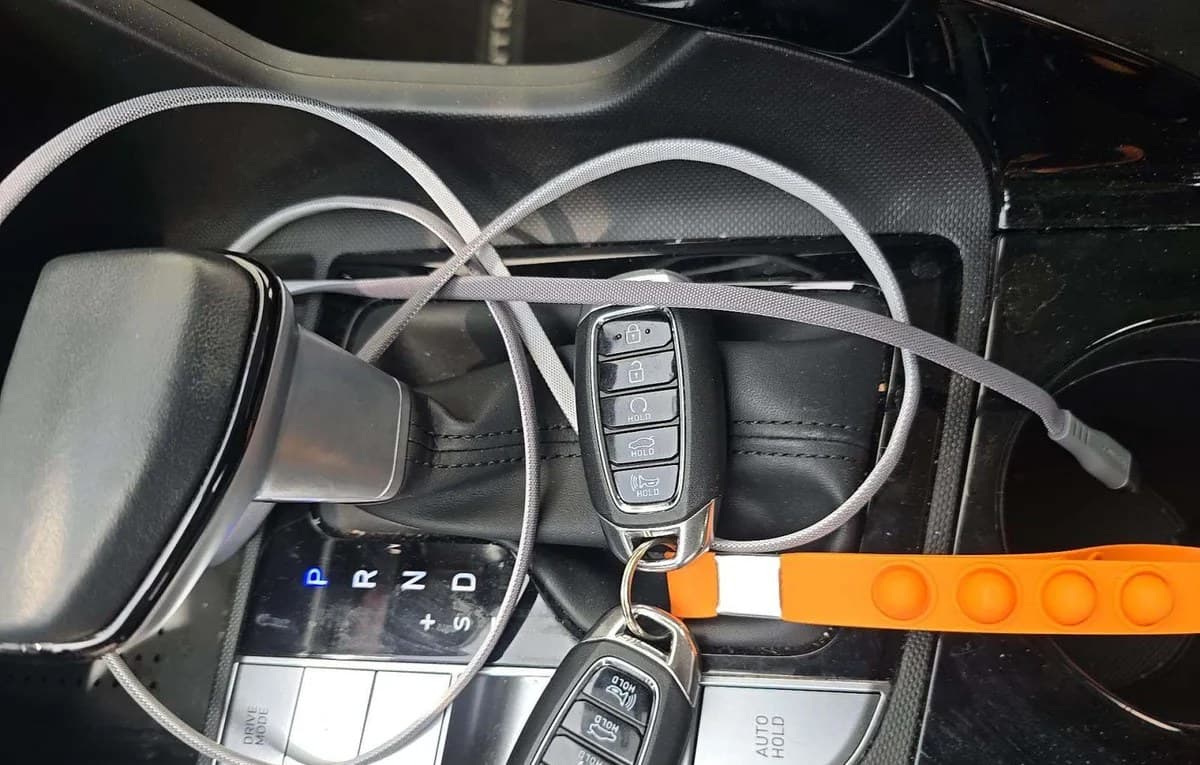 2023 HYUNDAI ELANTRA SEL 5