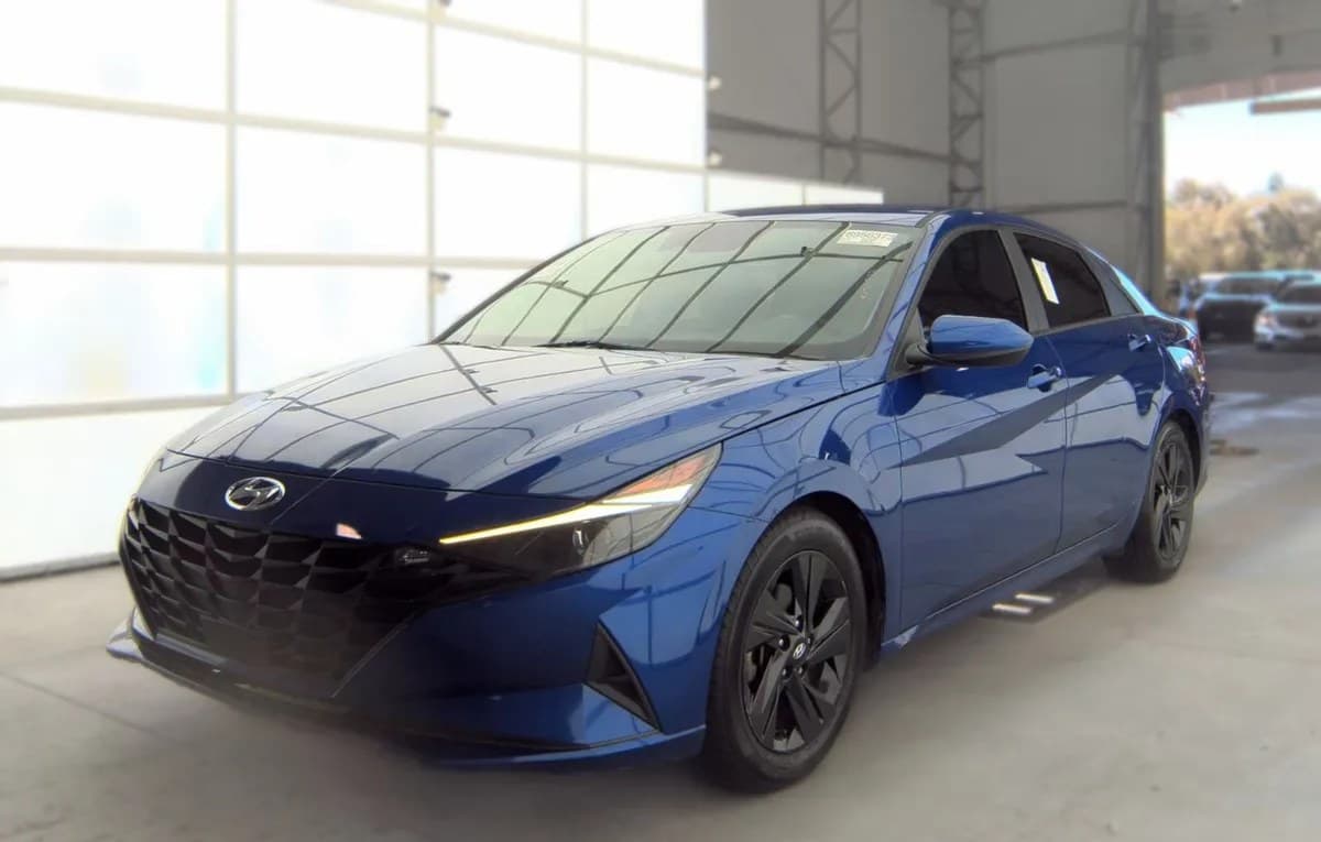 2021 HYUNDAI ELANTRA SEL 2
