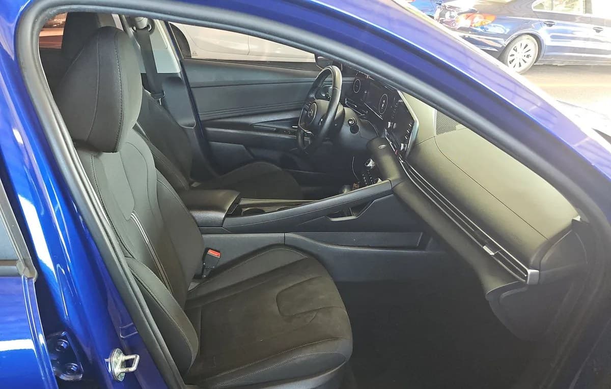 2021 HYUNDAI ELANTRA SEL 5
