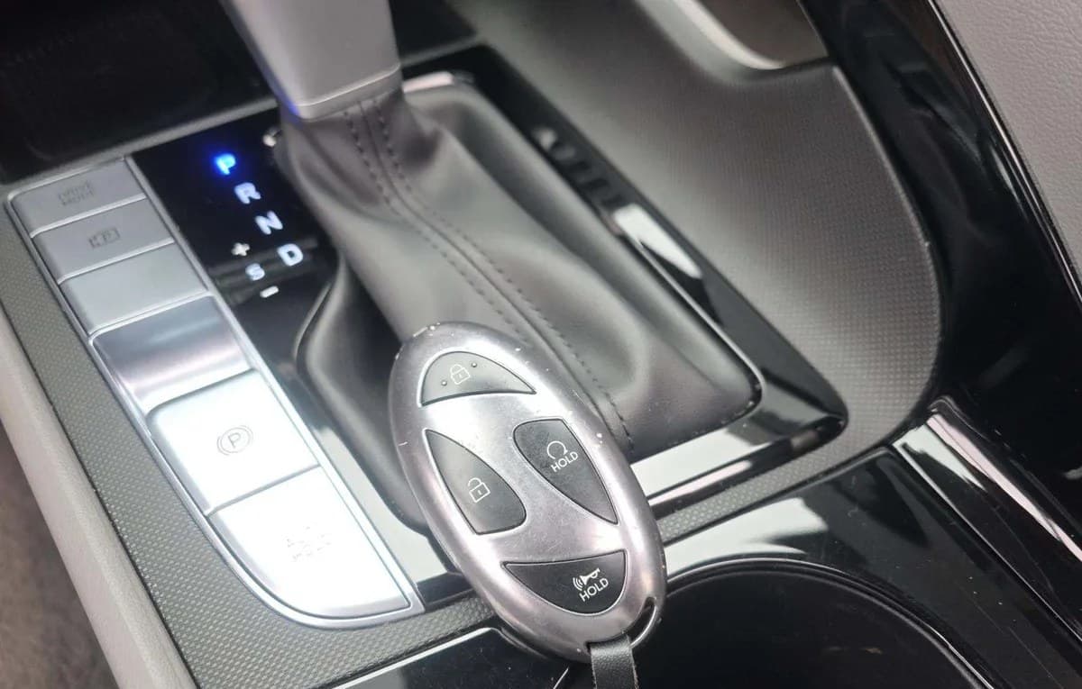 2025 HYUNDAI ELANTRA SEL Convenience 5