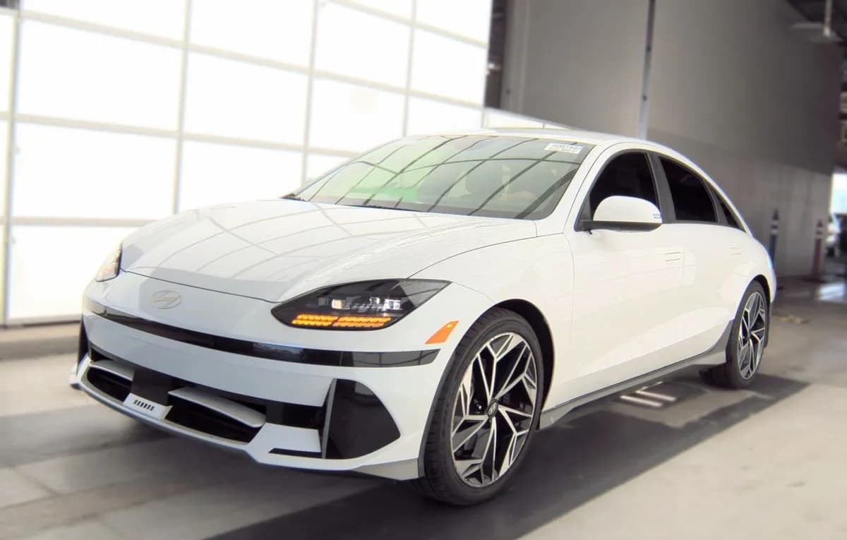 2023 HYUNDAI IONIQ 6 SEL 2