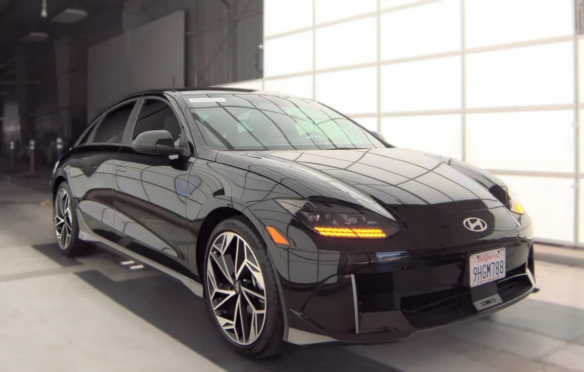 2023 HYUNDAI IONIQ 6 SEL 4