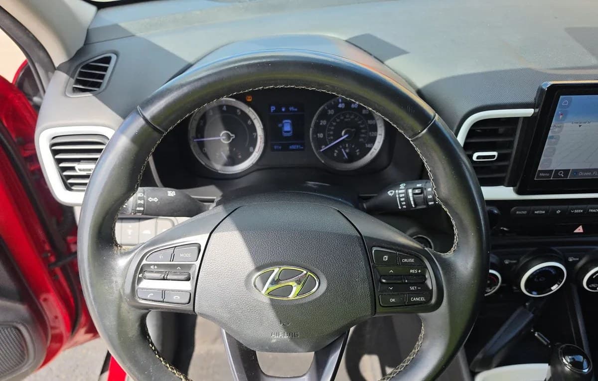 2022 HYUNDAI VENUE Limited 7