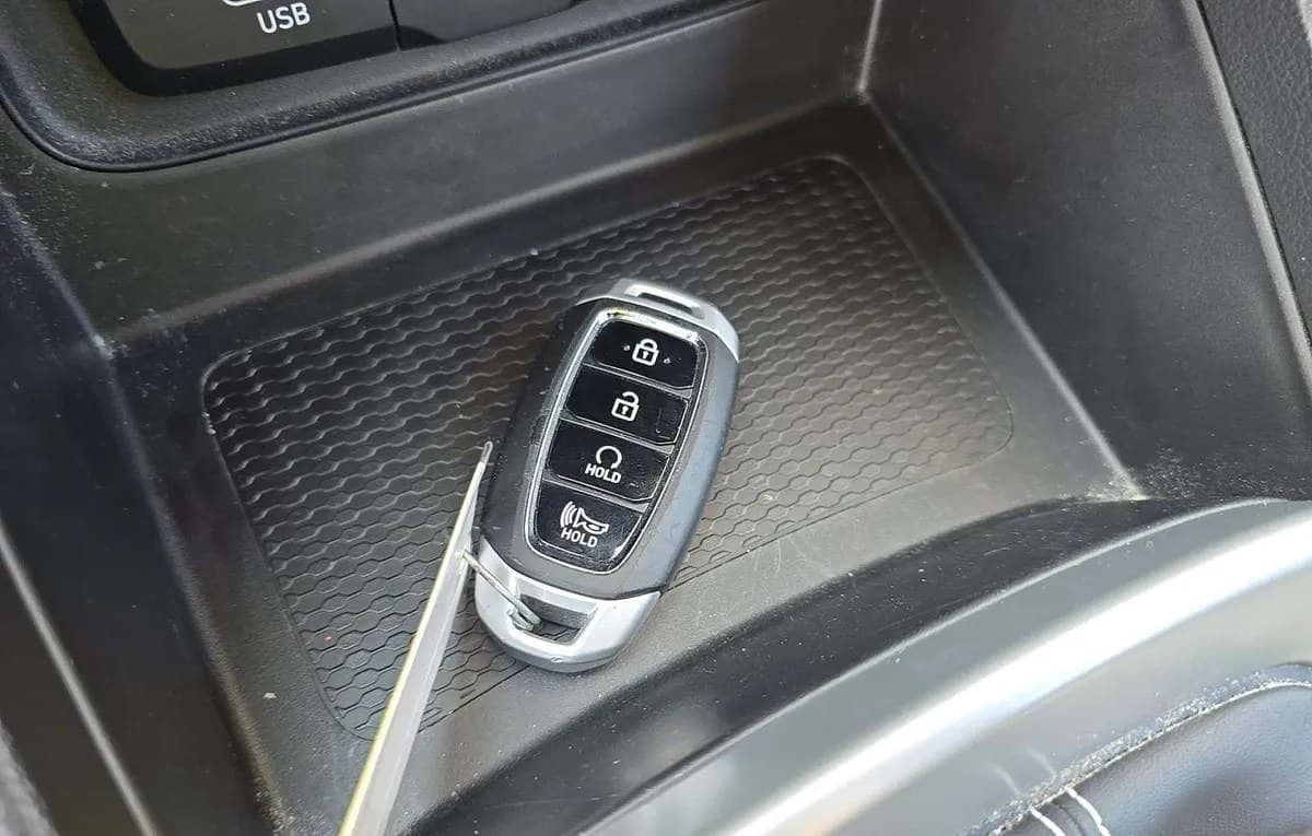 2025 HYUNDAI VENUE SEL 5