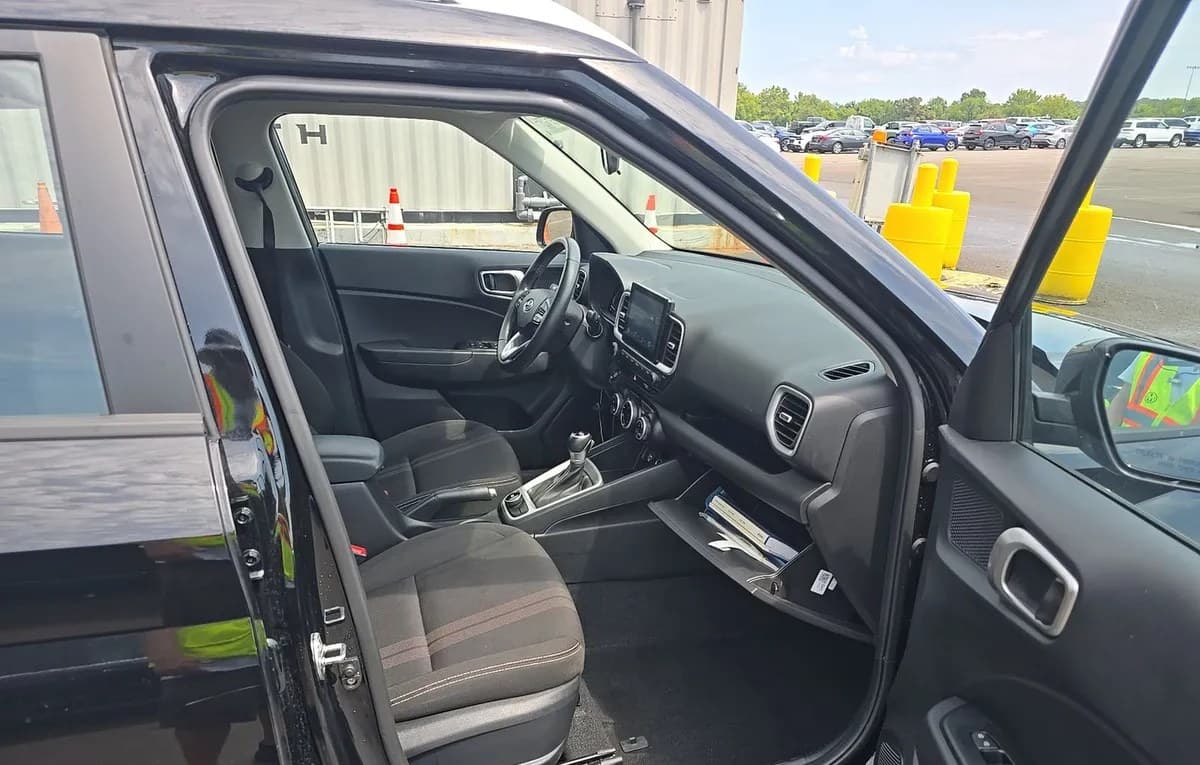 2025 HYUNDAI VENUE SEL 5