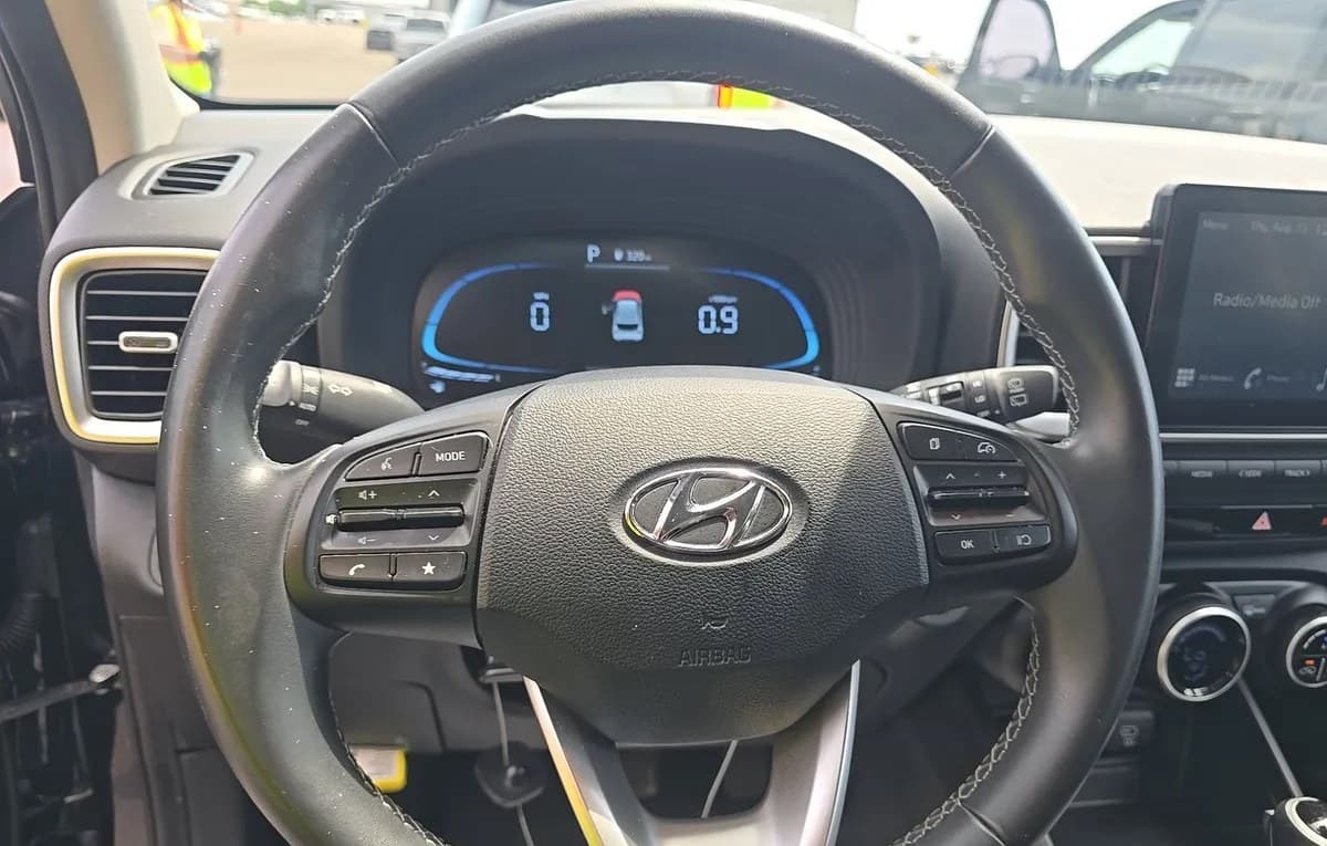 2025 HYUNDAI VENUE SEL 7