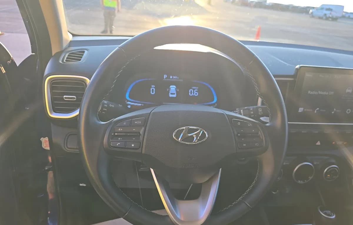 2025 HYUNDAI VENUE SEL 7
