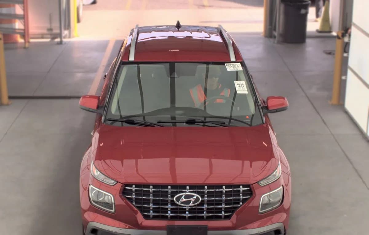 2020 HYUNDAI VENUE SEL 2